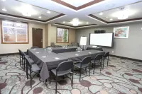 Holiday Inn Express & Suites VERNON by IHG