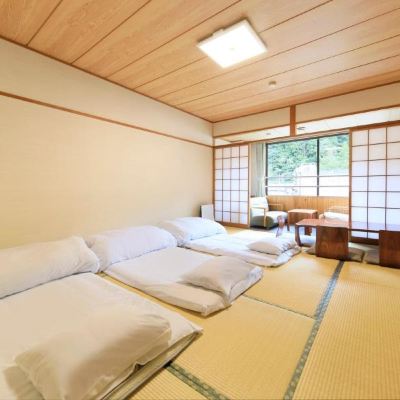 和風スタンダードリバービュールーム(浴室) 鶯宿温泉 ホテル加賀助 クーポン