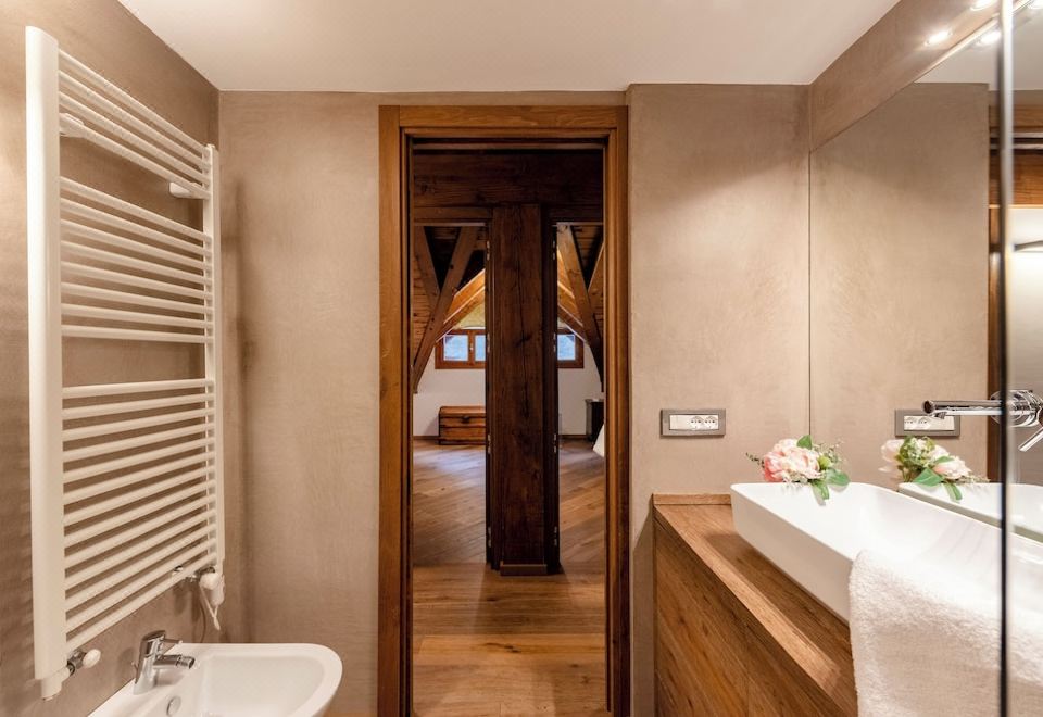 家庭公寓，多卧室，2个浴室（3间卧室公寓）