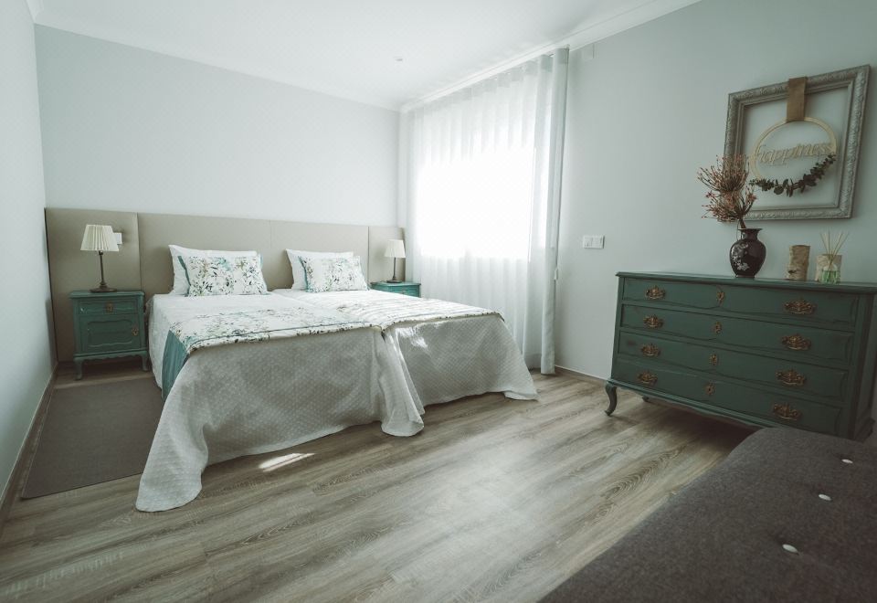 经典三人客房（Ria）