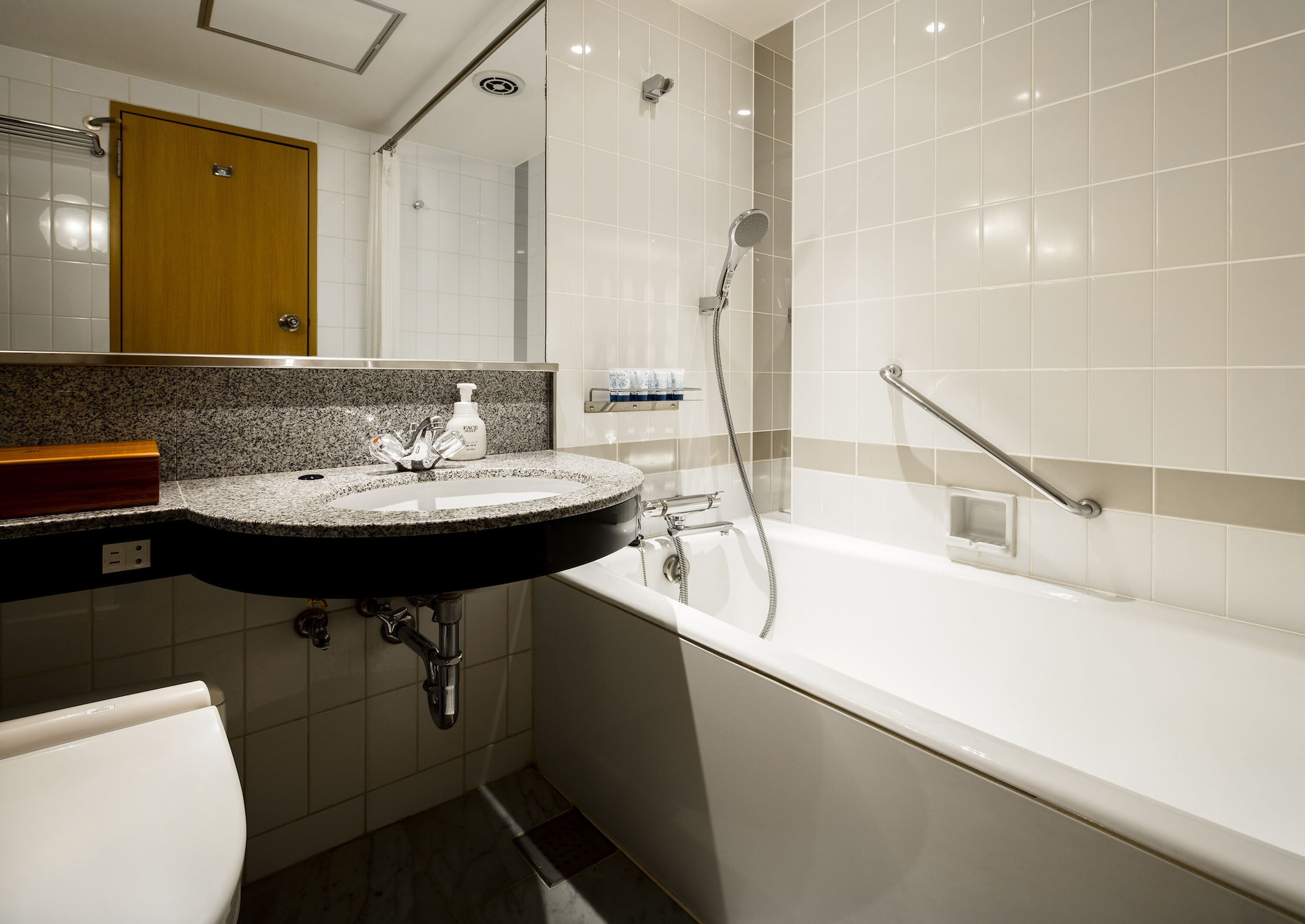 甄选楼层标准双人床房