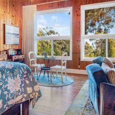 Evergreen Studio Rendezvous Mendocino Promo Code