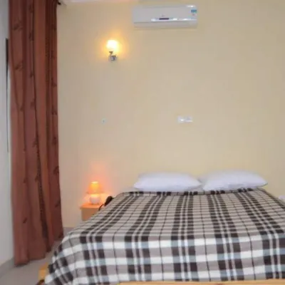 Residence Salta Hotels in 