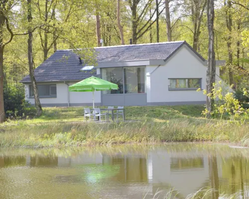 Alluring Holiday Home in Limburg Near Forest Hotels in Stramproy
