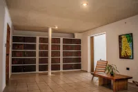 Hostal 66