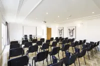 Sercotel Hotel President