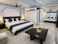 โรงแรมอาโชกา (ทะเลสาบนัคกี - 450 เมตร) โรงแรมในเมาท์ อาบู