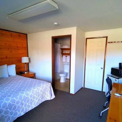 Deluxe Room Packwood Inn Promo Code