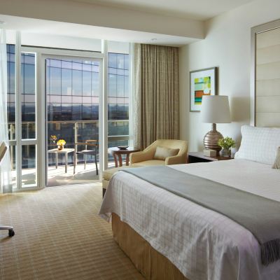 King Room with Balcony and City View Four Seasons Baltimore Promo Code