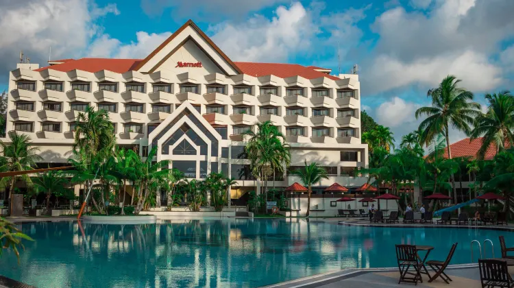 Miri Marriott Resort & Spa Exterior