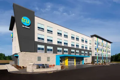 Tru by Hilton Sharonville Cincinnati Отели в г. 