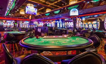 Best Western Plus Casino Royale – Center Strip