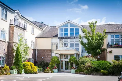 Ashdown Park Hotel Hotele w: 