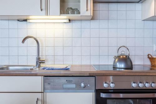 高级一卧室带阳台公寓