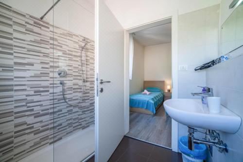 高级一卧室带阳台公寓