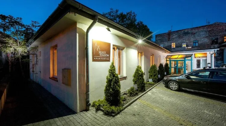 Cracow Central Aparthotel 外観
