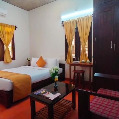 Deluxe King Room Harmony Promo Code