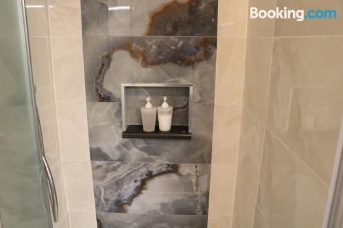 带阳台的三人房