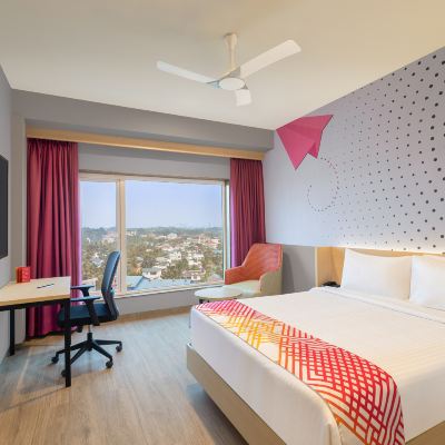 D-Luxe Queen Room Ginger Kochi Promo Code