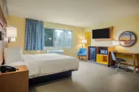 Days Inn & Suites by Wyndham Waterloo Hoteles en 