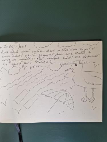 一室房（带沙发）