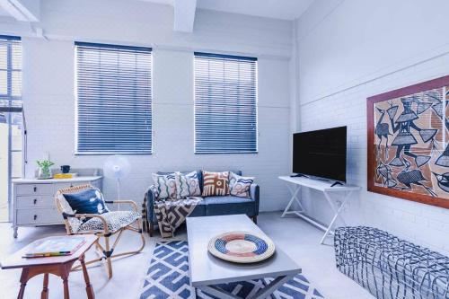 Modern 1 Bedroom Apartment in Braamfontein Werf One-Bedroom Apartment