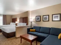 Comfort Inn & Suites Hotels in Rio