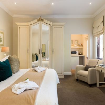 Deluxe Room 6 Fernwood Manor Boutique Guest House Promo Code