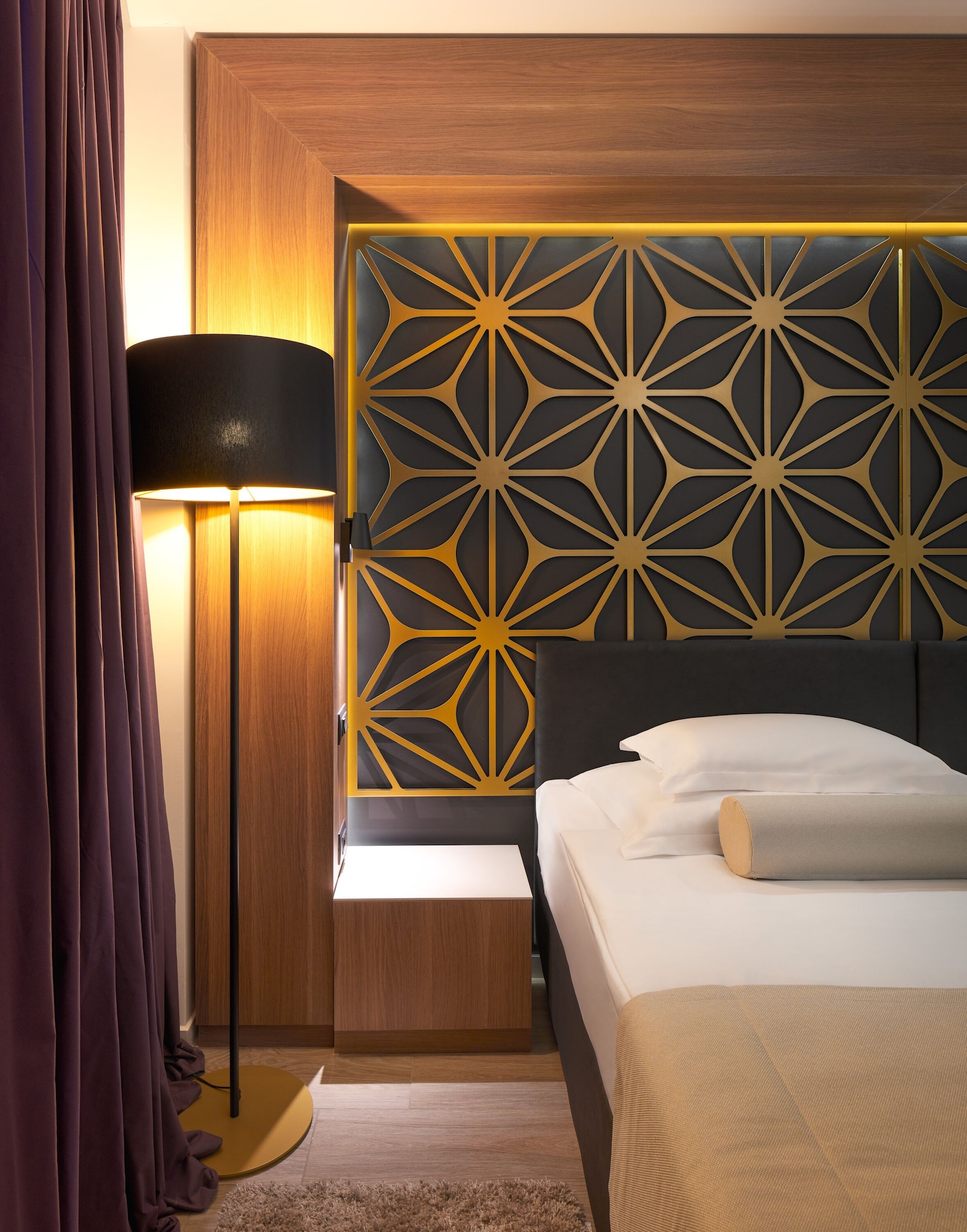 Amphora Hotel标准双人或双床房