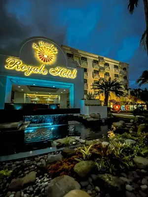 East Asia Royale Hotel Hôtels à : 