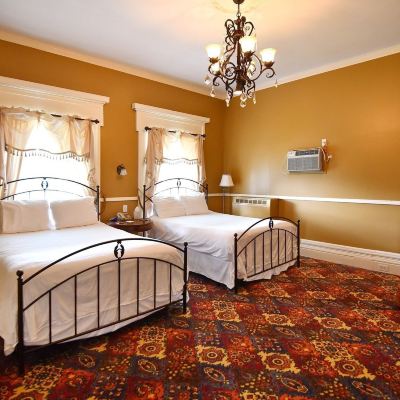 Executive Room Avon Inn Promo Code