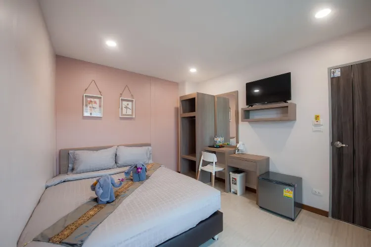 ห้องพรีเมียมเดี่ยว 1 เตียงควีนไซส์