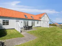 "Tinne" - 400m from the Sea
