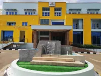 Delight Hotel and Suites のホテル