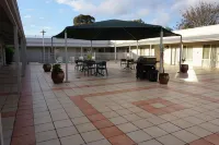 Crystal Inn
