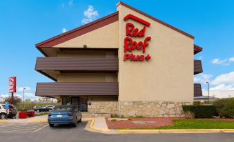 Red Roof Plus+ Chicago - Northbrook/ Deerfield