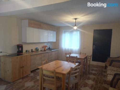 带阳台的双床房