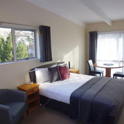 Standard Studio-Upstairs Spa Lodge Motel Promo Code