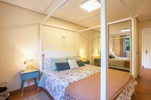 高级一卧室带阳台公寓