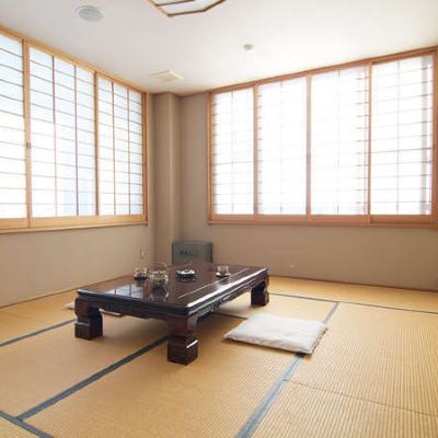 Japanese-Style Room