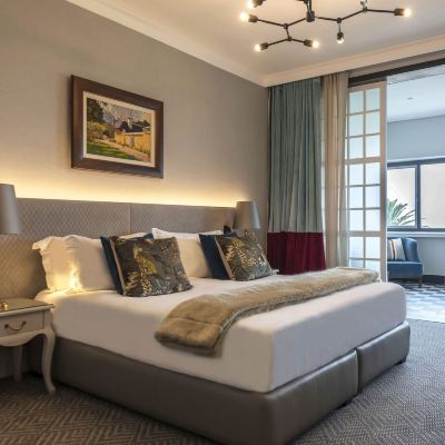 Junior Sea Facing Suite The Winchester Hotel Promo Code