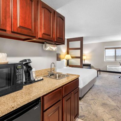 King Suite Best Western Oswego Hotel Promo Code