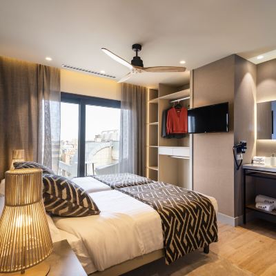 Luxury Penthouse, 2 Bedrooms, Terrace, City View Apartamentos Core Suites Valencia Promo Code