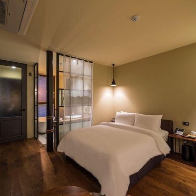 Standard Room (Bath Bomb Package) Hotel March Promo Code