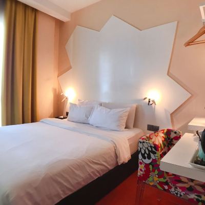Deluxe Queen Kupon Melange Boutique Hotel