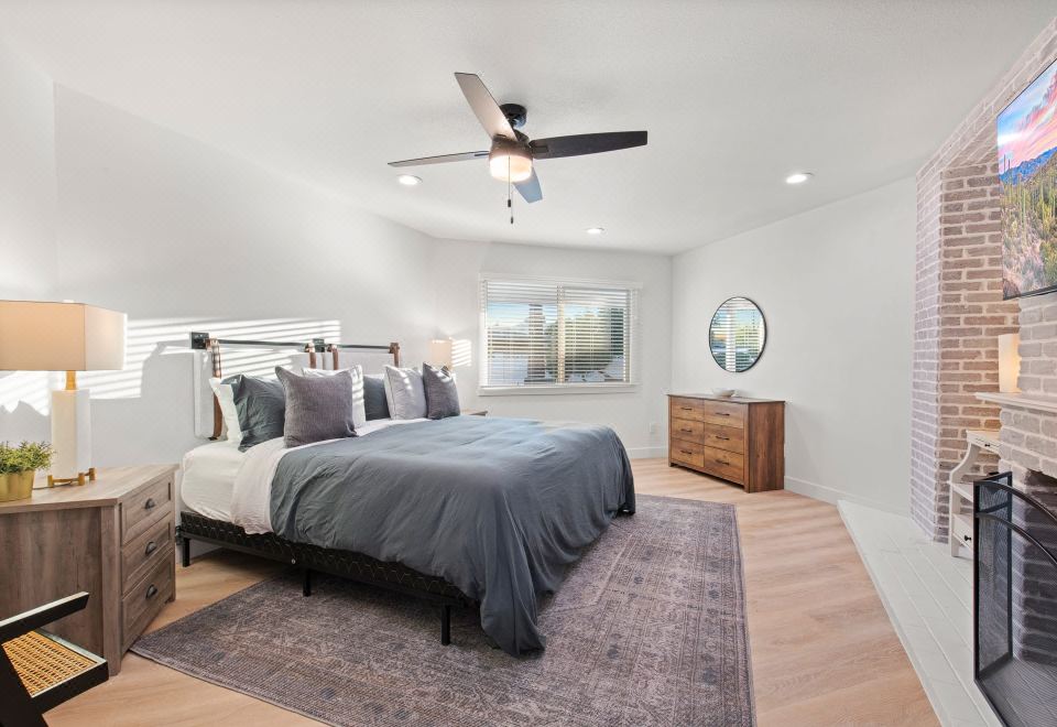 斯科茨代尔经典-奢华住宅，配备5张床和泳池！