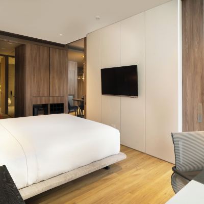 Mountain View Premium 1 Bedroom King Apartment Suite Salvio Parque 93 Promo Code