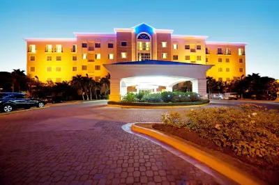 Hodelpa Garden Court Отели в г. 
