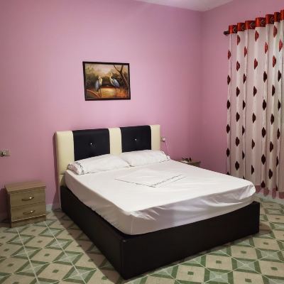 Executive One-Bedroom Suite with City View Chicago Hotel Promo Code