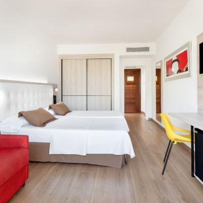 Standard Room with Balcony Alexandre Hotel Gala Promo Code